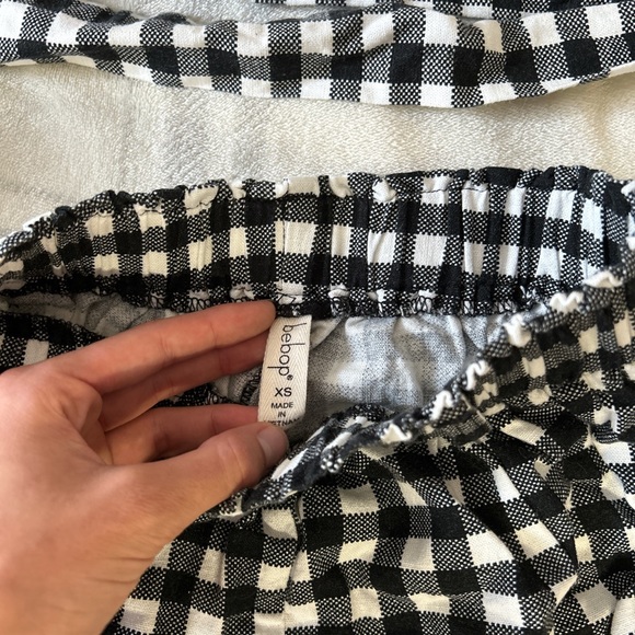 Checkered shorts bundle 🏁🖤 - Picture 3 of 3